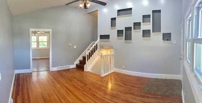 Building Photo - 10717 Bales Ave Rental
