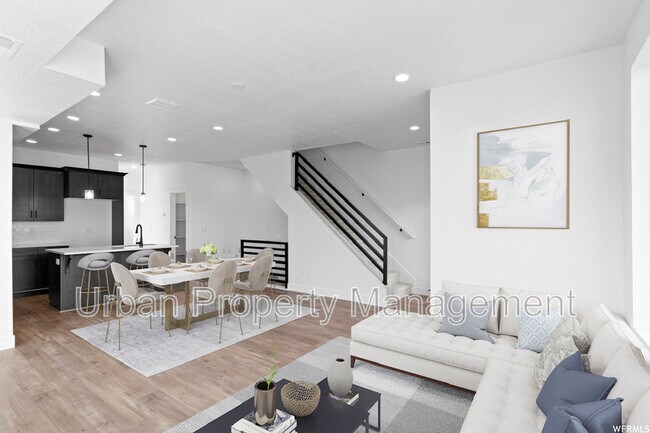 Photo - 143 E Verdon Ct