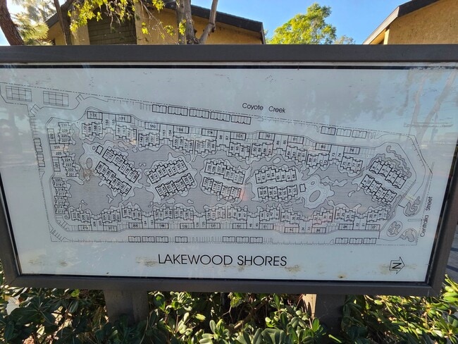 Photo - Charming 1 Bed, 1 Bath Lakewood Shores condo! Unit 62