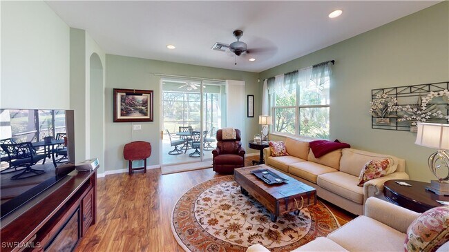 Photo - 9364 Trieste Dr