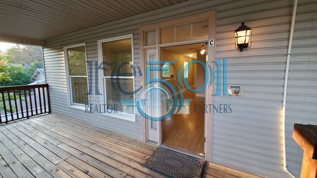 Photo - *COMING SOON* Don't park and ride the shuttle, stroll to UAMS from this SUPER FRESH & CLEAN Hillc... Unit C