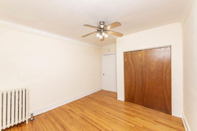 Photo - 2 bedroom in Evanston IL 60202 Unit 2W