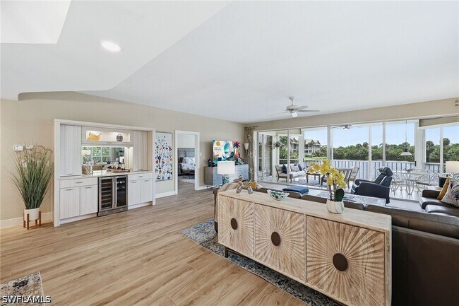 26868 Wedgewood Dr Unit 103