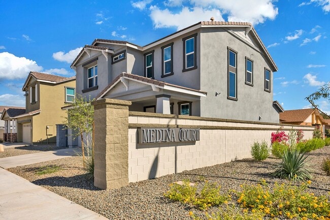 Building Photo - Medina Court