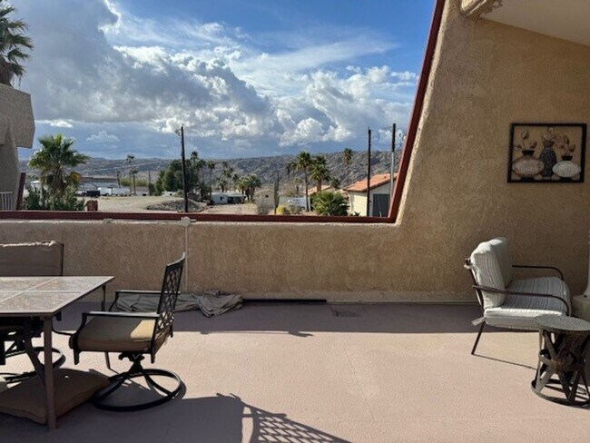 Photo - 1 BR 2Ba Condo across Colorado River, pool... Unidad 212