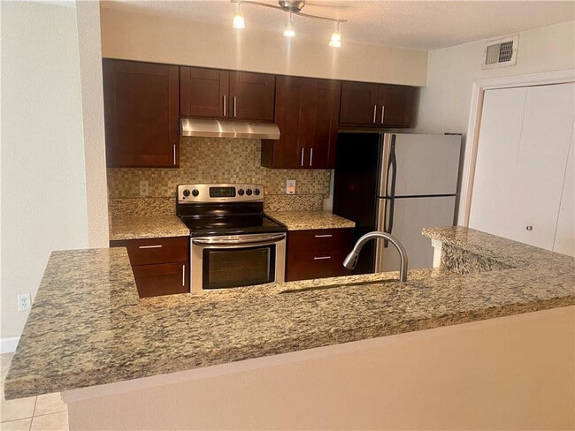 Building Photo - 777 Riverside Dr Unit 1512