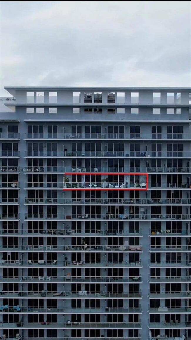 Photo - 16385 Biscayne Blvd Unit 3017-3018