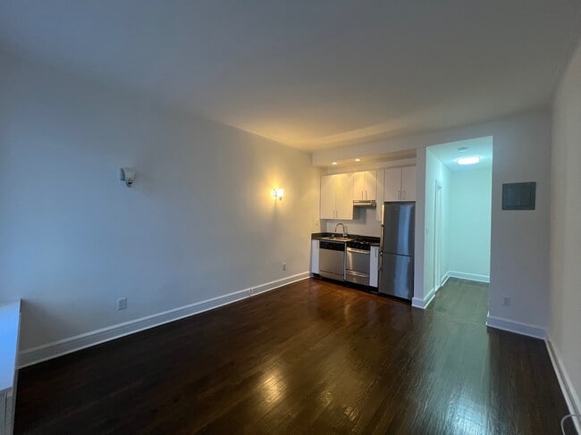 Building Photo - 163 E 87th St Unit 5B Rental