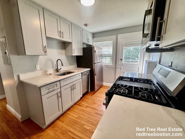 Photo - 4907 Washington St Unit 1L