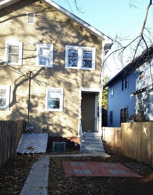 Photo - 113 W North Broadway St Unit 113