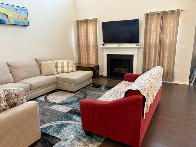 Photo - 2777 Silo Dr