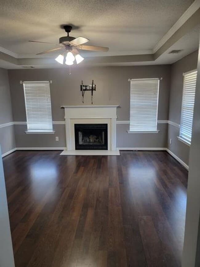 Photo - Modern Oasis with All the Amenities – Your...