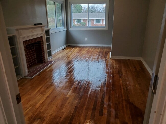 Photo - 808 Wright St