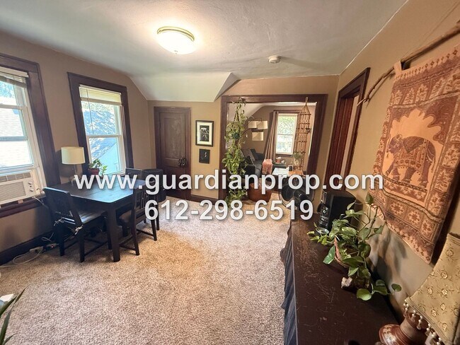 Photo - 1333 W James Ave Unit #2