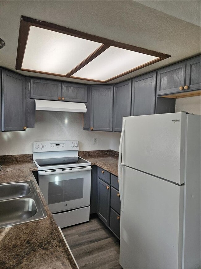 Photo - Remodeled 2/1.5 Townhome in a Quiet Fourplex Unit A