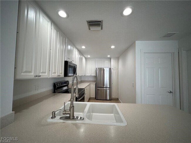 Photo - 28262 Villagewalk Cir