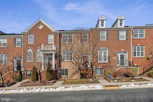 Photo - 42726 Tunstall Terrace Townhome