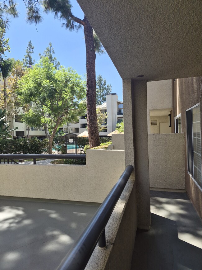 Building Photo - 21400 Burbank Blvd Unit #111