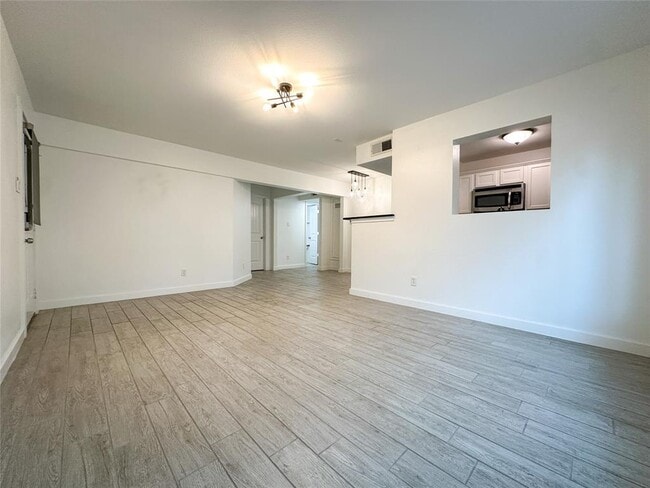Photo - 1307 Norwalk Ln Unidad 102