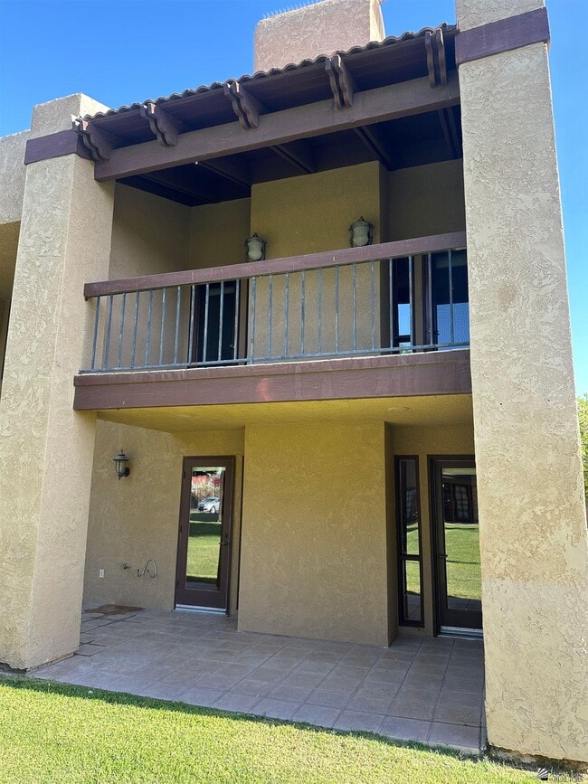 Photo - 800 E Country Club Dr Condo Unit 35