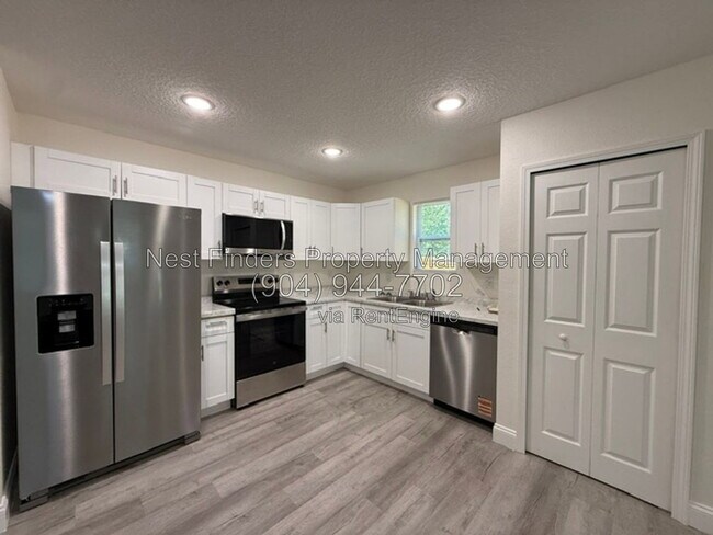 Photo - 2170 Caljon Rd