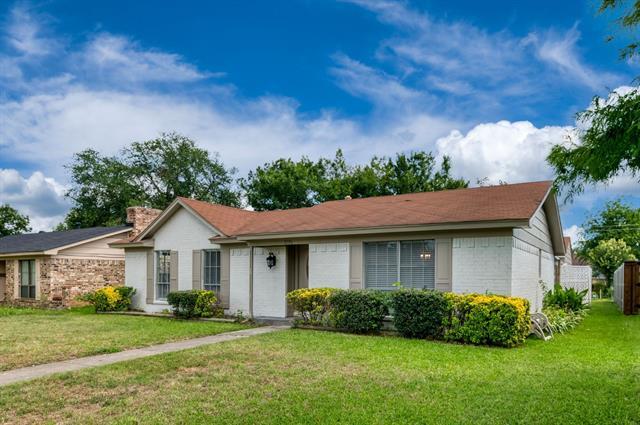 Photo - 2726 Starcrest Ln