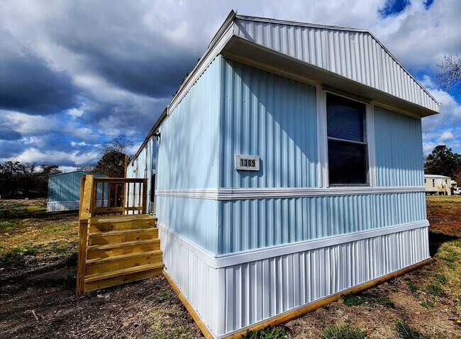 Photo - 1309 13th St