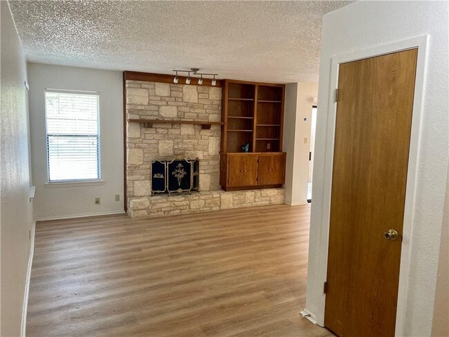 Building Photo - 8418 Fathom Cir Unit D-401 Rental