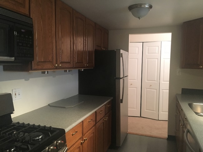 Photo - 310 Drummers Ln