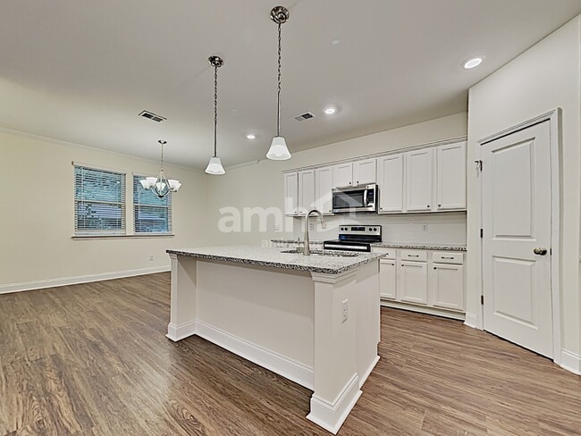 Photo - 178 Sweet Gum Dr