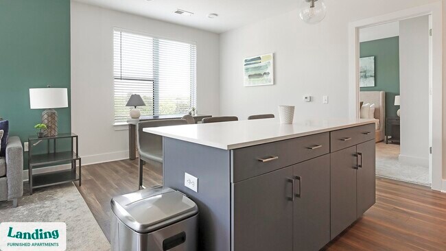 Photo - 2201 Glenwood Ave SE Unidad 2301