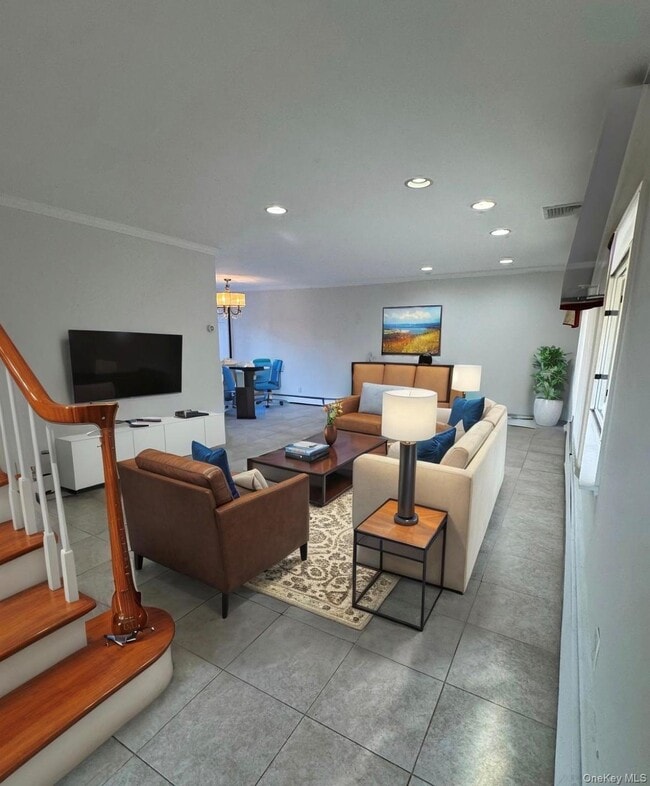 Photo - 12 Chadwick Rd