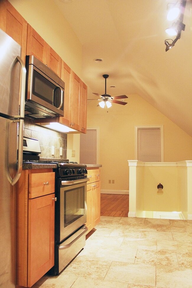 Photo - 162 North St Unit Two Bedroom W/ Two Additional Bonus Rooms