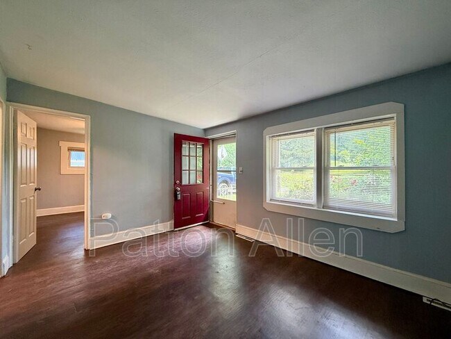 10 Miller Rd E Unit A