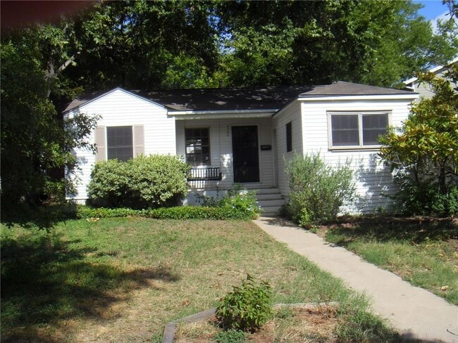 Building Photo - 5506 Avenue G