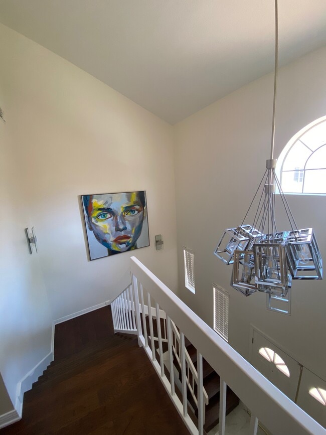 Photo - 5200 White Oak Ave