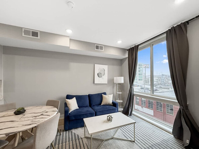 Building Photo - 901 Canal St Rental