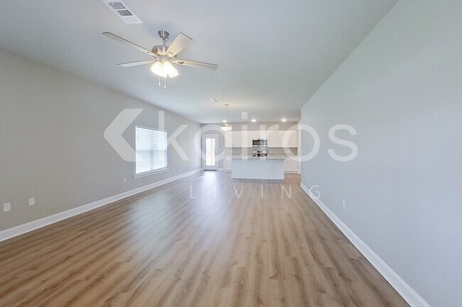 Photo - 22851 Monterey Ave