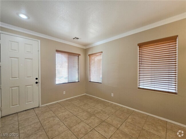 Building Photo - 5431 W Hasley Canyon Ave Rental