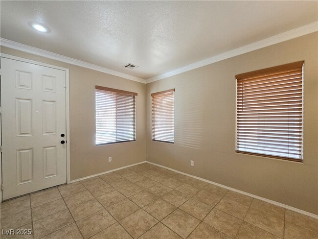 Photo - 5431 W Hasley Canyon Ave Casa