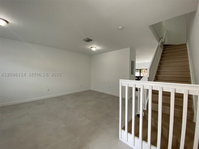 3538 W 88th St