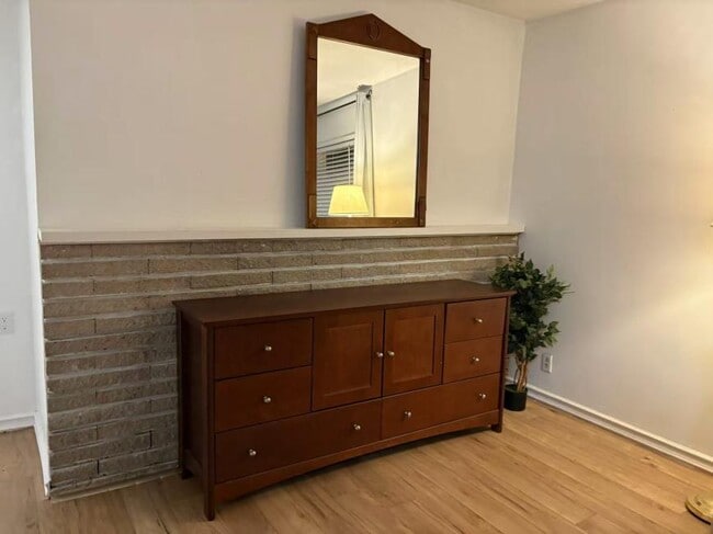 Photo - 3 bedroom in Vancouver BC V5N 5H8