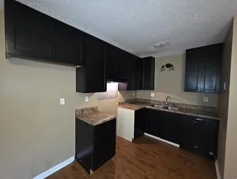 Photo - 3127 Chandler St