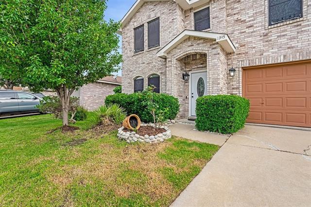 Photo - 2345 Maple Dr