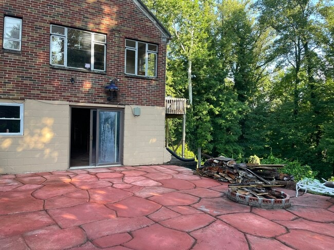 Photo - 1313 Nichols Pl