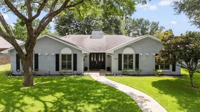 Building Photo - 7830 La Sobrina Dr