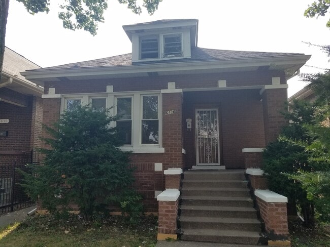 Building Photo - 6136 S Richmond St