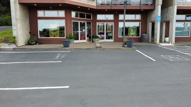 Photo - 504 Hwy 101 N Unit #A & B