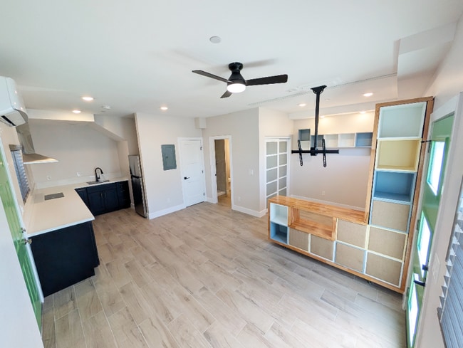 Building Photo - 3570-3574 45th St