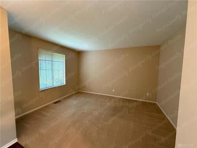 Photo - 4418-4420 Edelweiss Dr